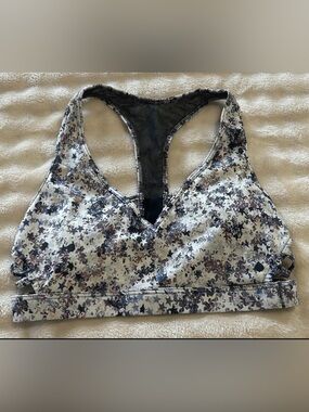 Star-Print Racerback Sports Bra - White/Multi